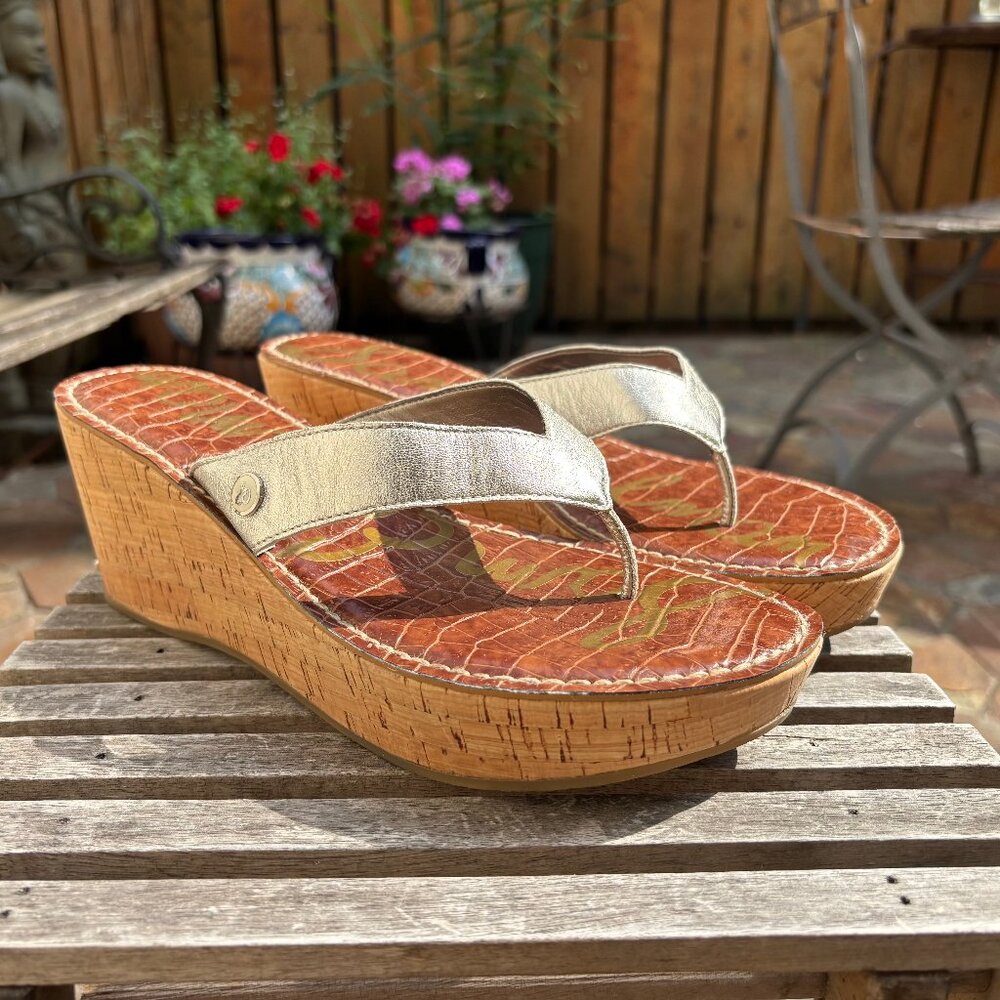 🛍️✨ 3 for $20 Closet Sale ✨🛍️ Sam Edelman Platform Wedge Thong Sandals